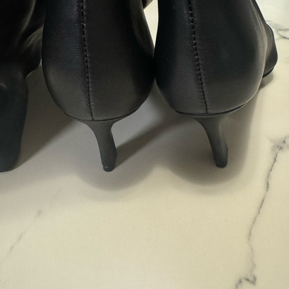 Leather pointed high tube mid heels boots - Picture 3 of 4